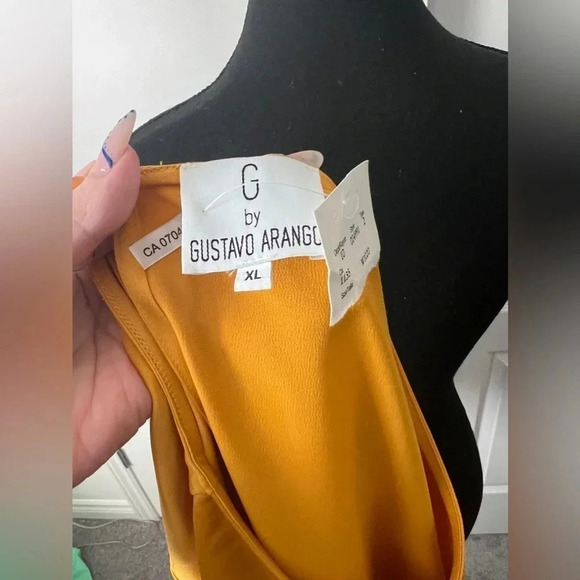 NWT | G by Gustavo Arango | Mustard  Yellow Satin Blouse | Size XL - Picture 3 of 8
